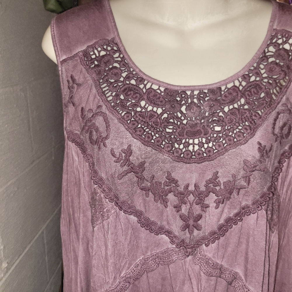 Knox Rose XXL Long sleeveless top